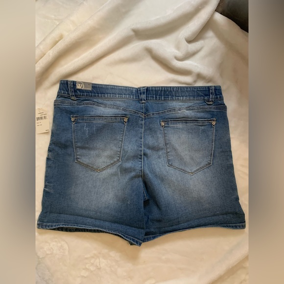 Wit & Wisdom Blue Jeans Shorts (NWT) - Picture 10 of 10